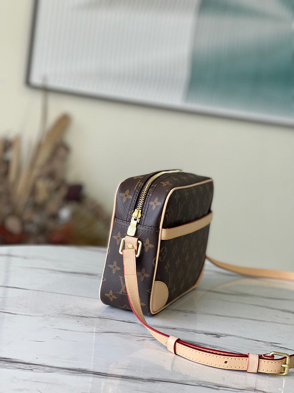 Fashion Luxe Touch bags - 5073