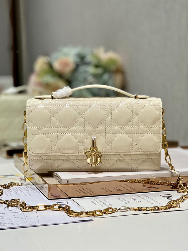 LTB - Luxe Touch Bags - 1418
