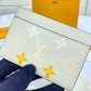 Luxe Touch Bags -   2467