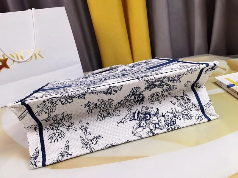 LTB - Luxe Touch Bags - 1924