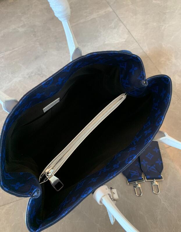 Luxe Touch Bags -   2377