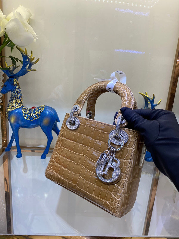 LTB - Luxe Touch Bags - 1825