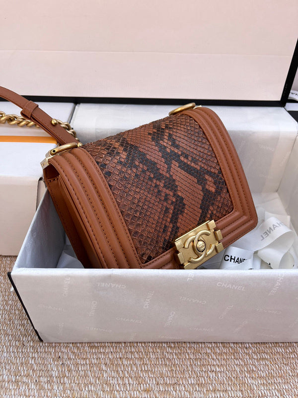 Luxe Touch Bags 

 -  Bags - 3414