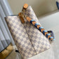 Luxe Touch Bags -   2415