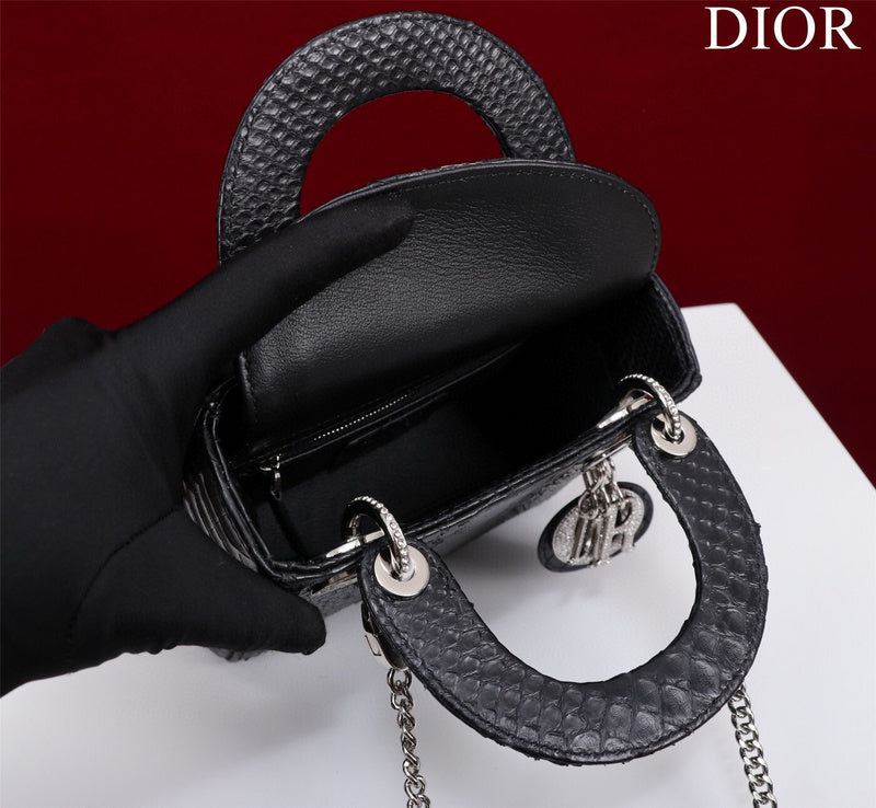 LTB - Luxe Touch Bags - 1683