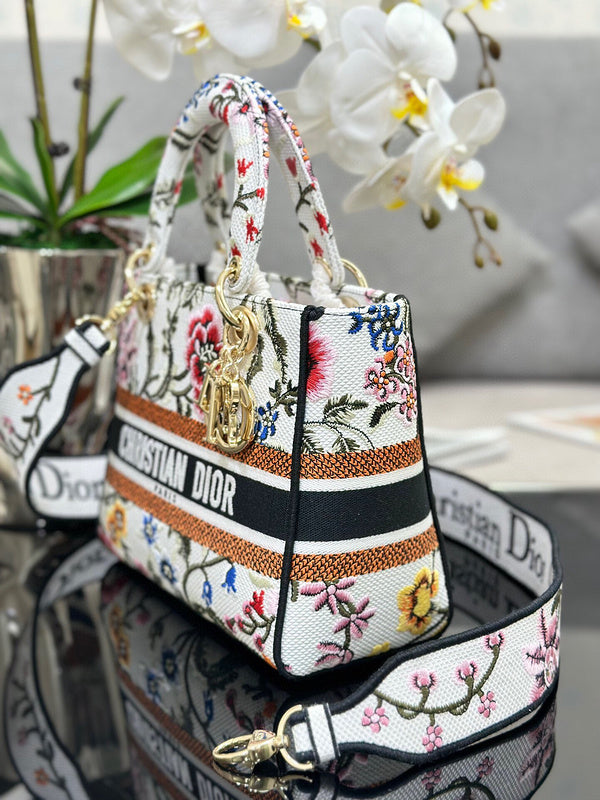 LTB - Luxe Touch Bags - 1212