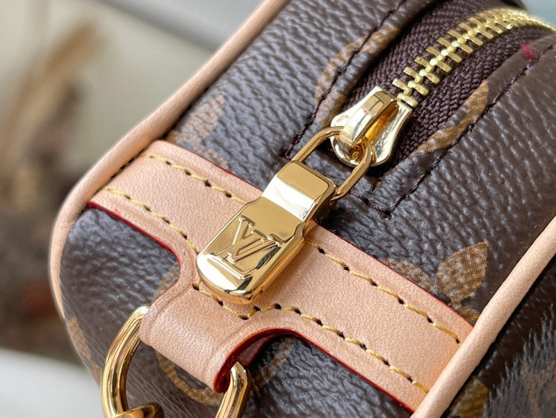 Fashion Luxe Touch bags - 4858