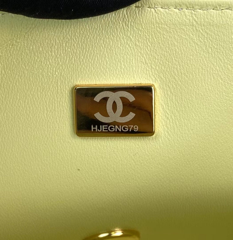 Luxe Touch Bags 

 -  Bags - 3210