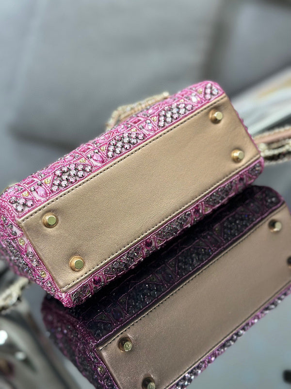 LTB - Luxe Touch Bags - 670