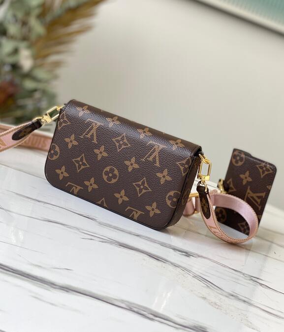 Luxe Touch Bags -   2489