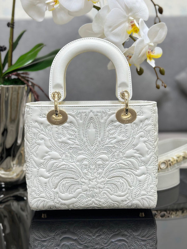 LTB - Luxe Touch Bags - 1206