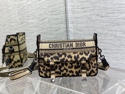 LTB - Luxe Touch Bags - 2202