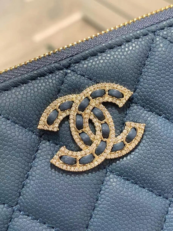Luxe Touch Bags 

 -  Bags - 2989
