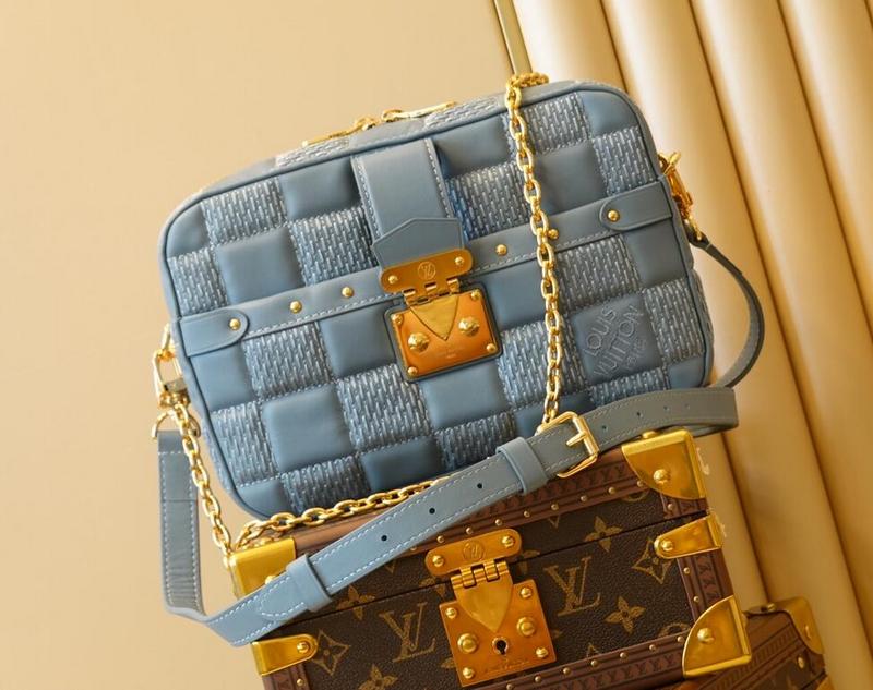 Luxe Touch Bags -   2201