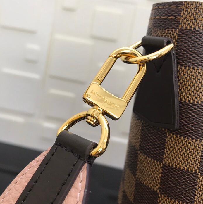 Luxe Touch Bags -   3039