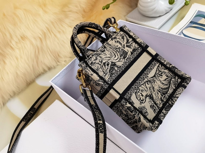 LTB - Luxe Touch Bags - 2065