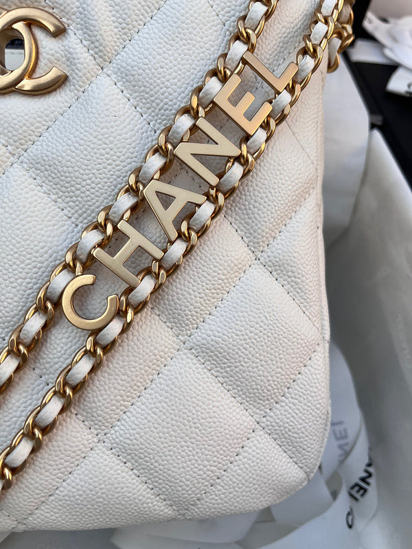 Luxe Touch Bags 

 -  Bags - 3080