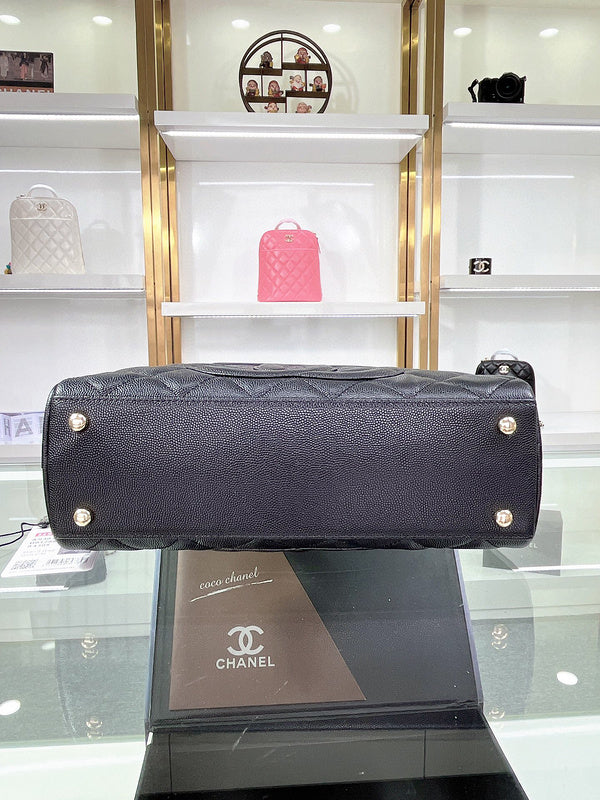 Luxe Touch Bags 

 -  Bags - 2999