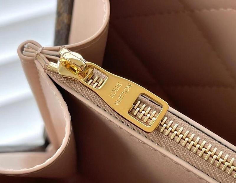 Luxe Touch Bags 

 - LTB Bags - 2136