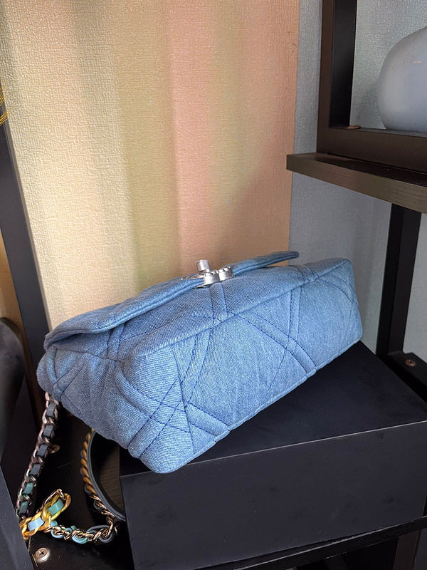 Luxe Touch Bags 

 -  Bags - 3256