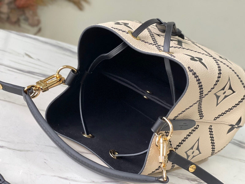 Fashion Luxe Touch bags - 5467