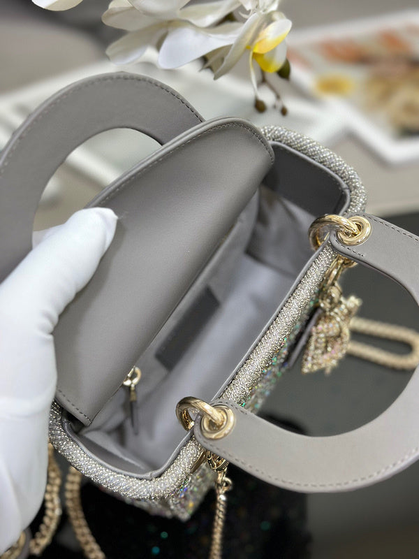 LTB - Luxe Touch Bags - 698