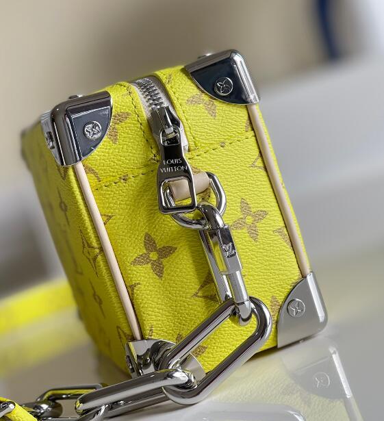 Luxe Touch Bags -   2498