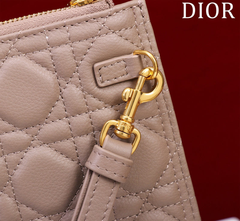 LTB - Luxe Touch Bags - 771