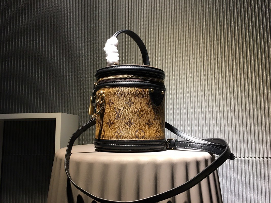 Luxe Touch Bags