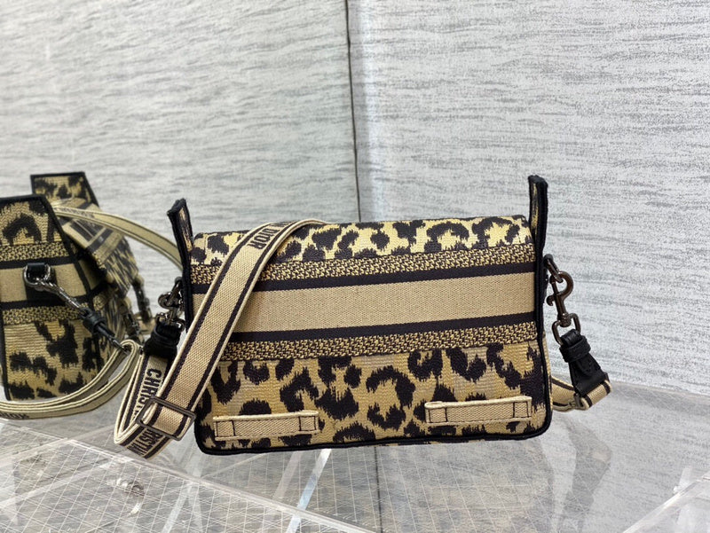 LTB - Luxe Touch Bags - 2202