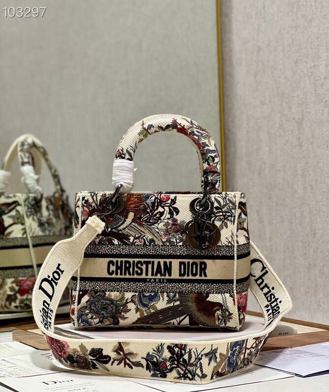 LTB - Luxe Touch Bags - 064
