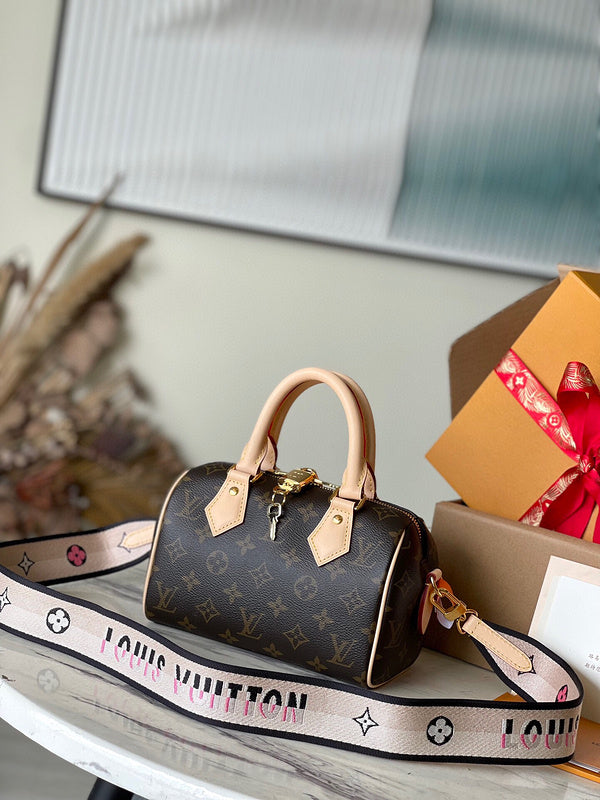 Fashion Luxe Touch bags - 4049