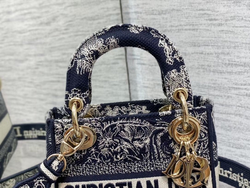 LTB - Luxe Touch Bags - 2208
