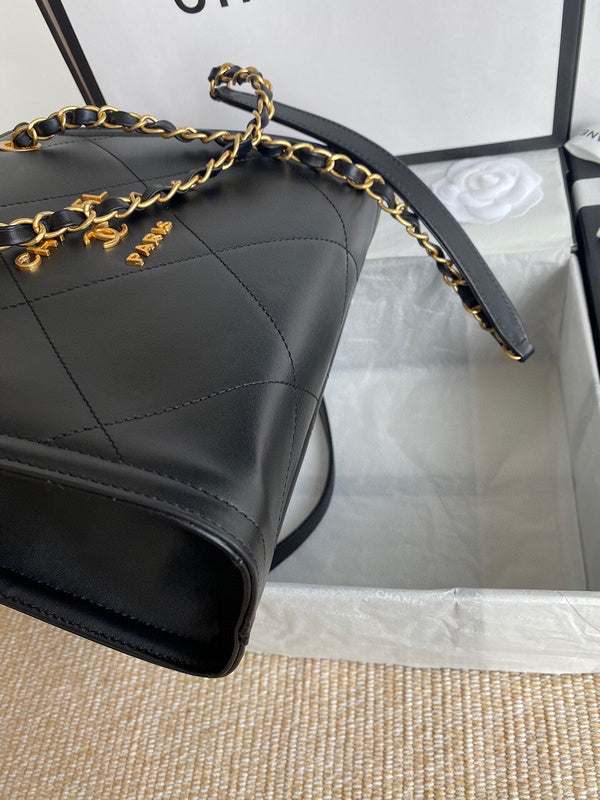 Luxe Touch Bags 

 -  Bags - 3431