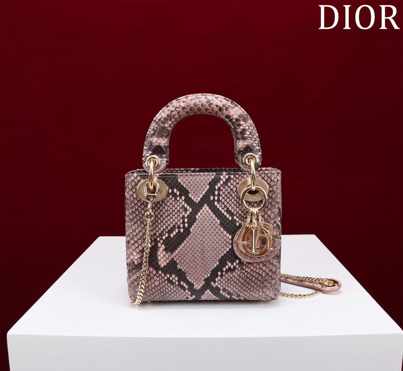 LTB - Luxe Touch Bags - 134