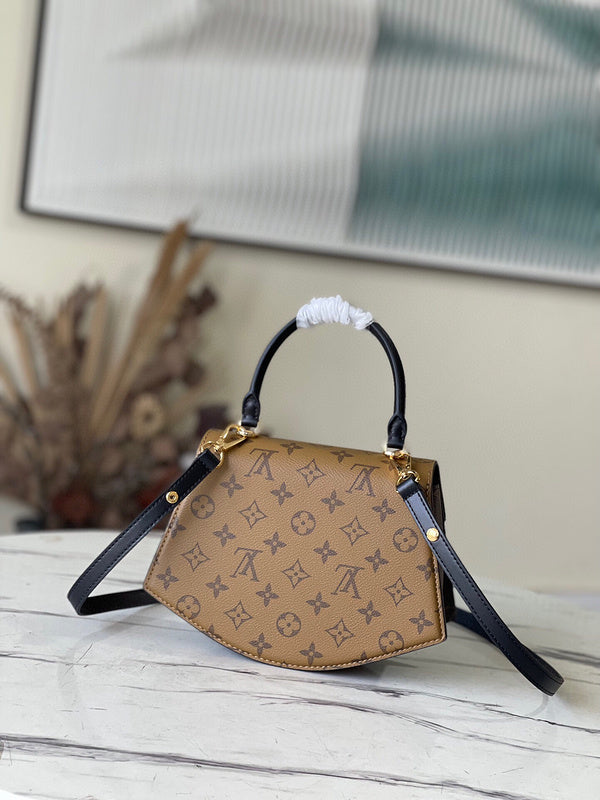 Fashion Luxe Touch bags - 4580