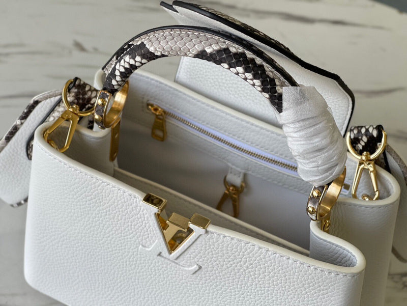 Fashion Luxe Touch bags - 5554