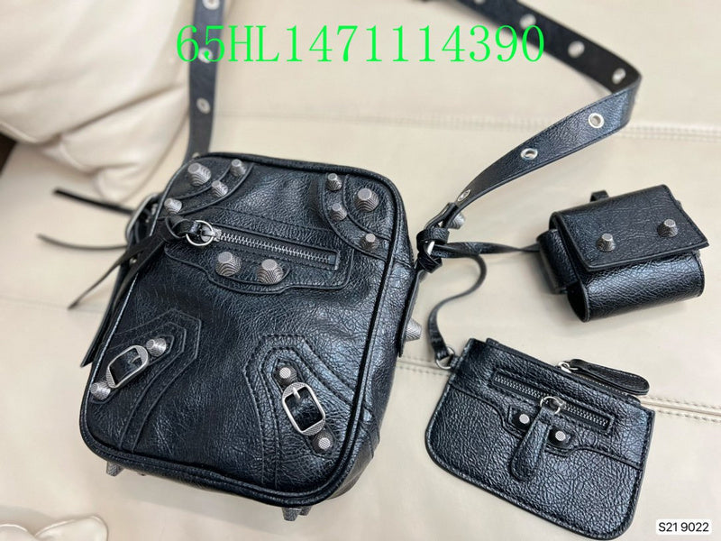 Luxe Touch Fashion - BGA Bags - 1998