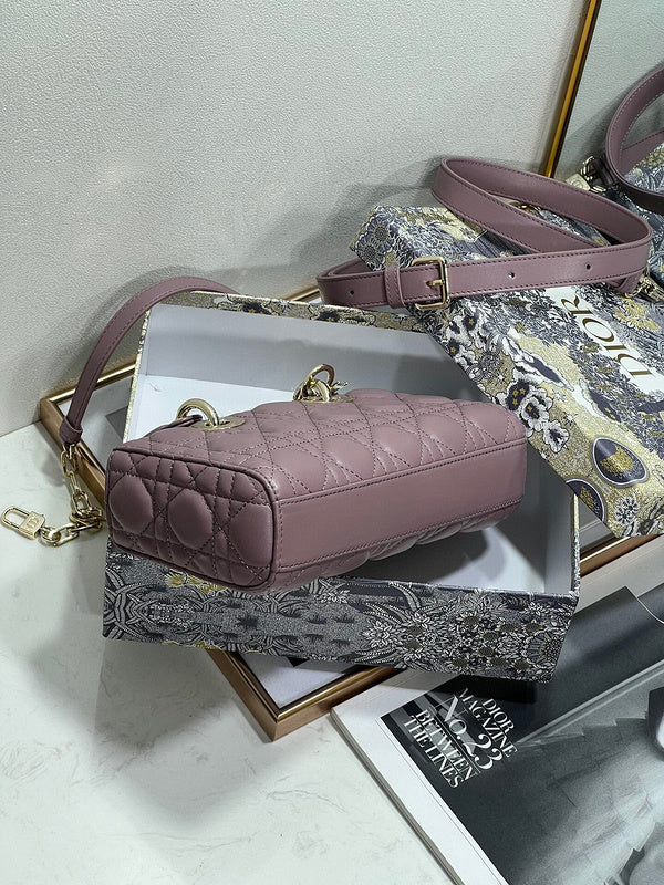 LTB - Luxe Touch Bags - 709