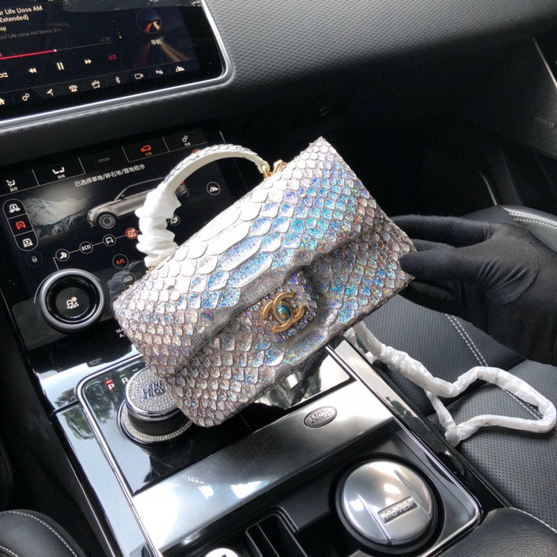 Luxe Touch Bags 

 -  Bags - 2955