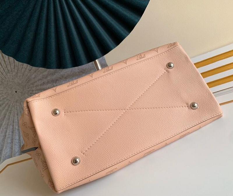 Luxe Touch Bags -   3027