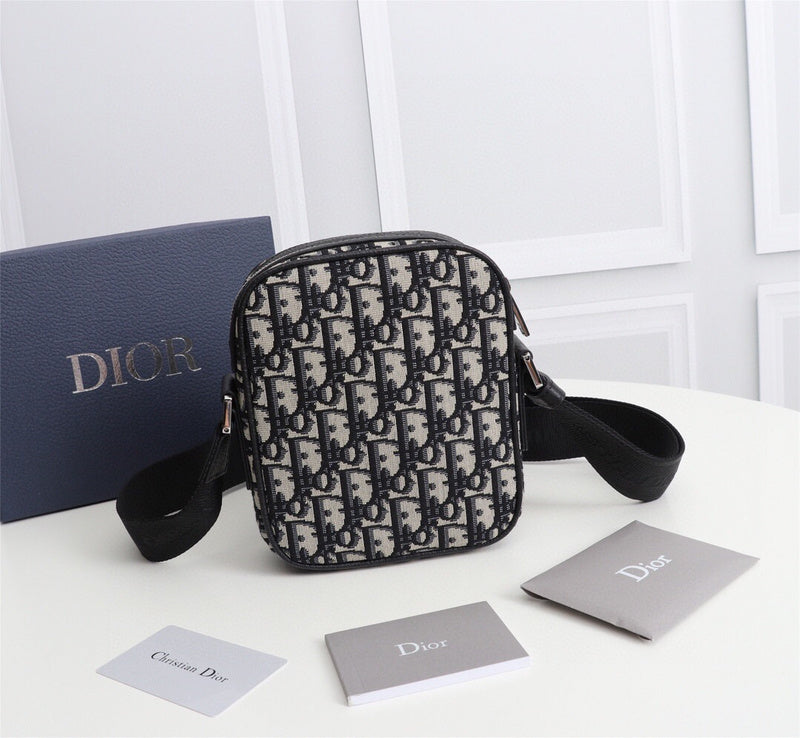 LTB - Luxe Touch Bags - 1522