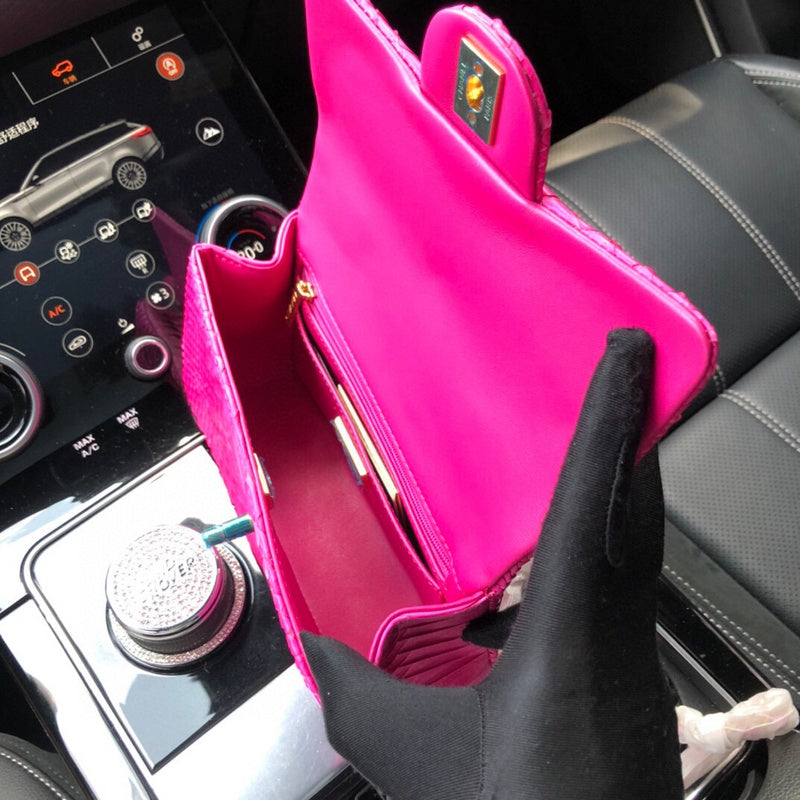 Luxe Touch Bags 

 -  Bags - 2938