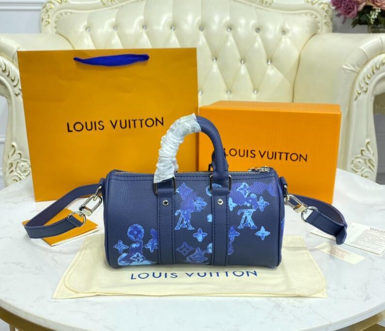 Luxe Touch Bags -   2397
