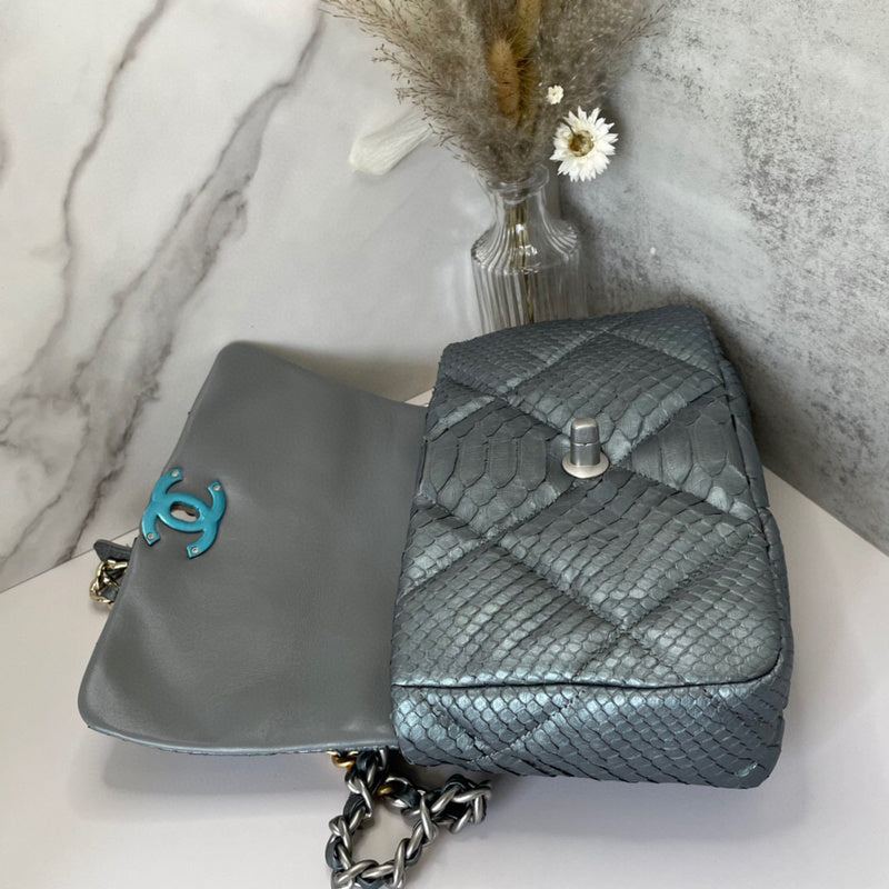 Luxe Touch Bags 

 -  Bags - 3064