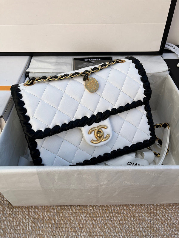 Luxe Touch Bags 

 -  Bags - 3437