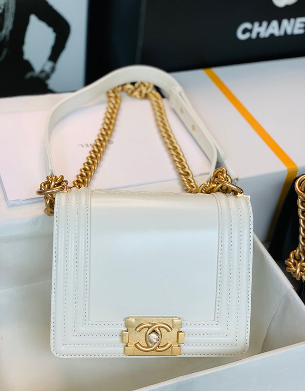 LTB - Luxe Touch Bags - 210