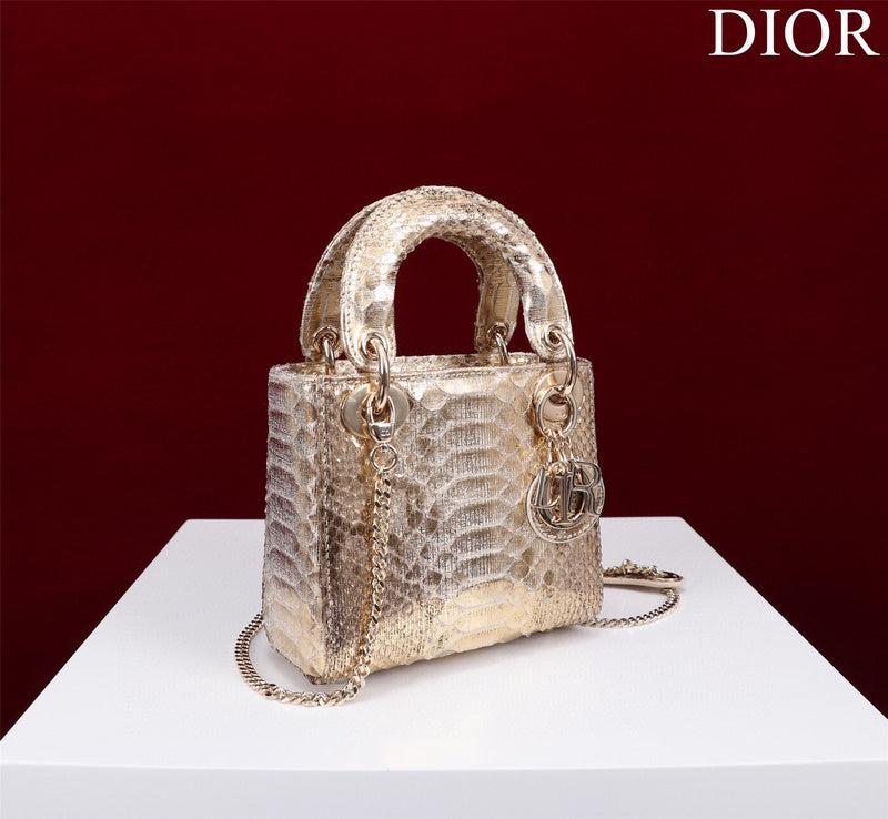 LTB - Luxe Touch Bags - 106