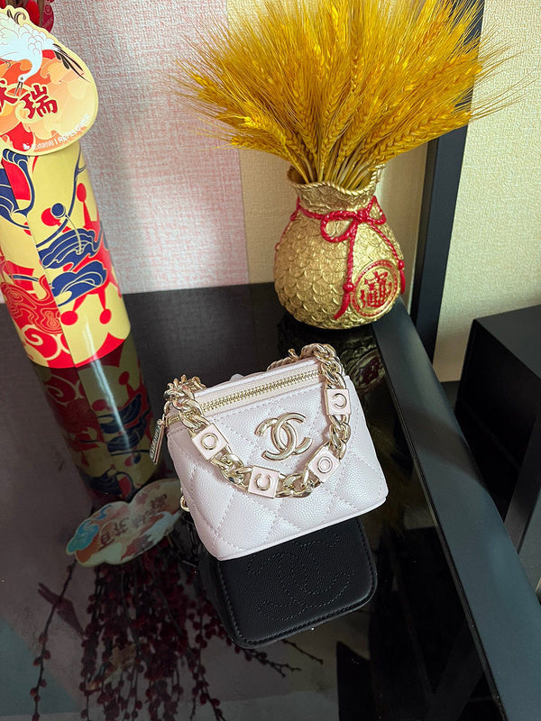Luxe Touch Bags 

 -  Bags - 3154
