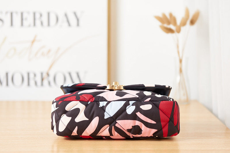 Luxe Touch Bags 

 -  Bags - 3305